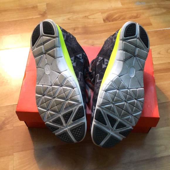 🌟SALE🌟 Nike Free 5.0 - Picture 4 of 5